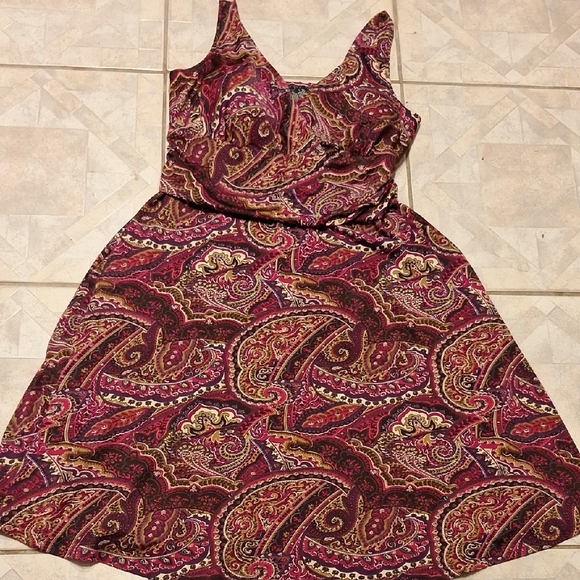 k woman Dresses & Skirts - e K Woman Stretch Paisley Print Sleeveless Dress Size 18W